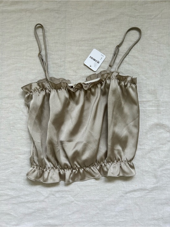 Free People Tops - Free People Satin Ruffle Hem Cami in Light Taupe